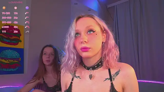 Snapshot of Kinky_Girls chatting on December 2024 06:40:01 PM Kinky Girls online show from December 2024 06:40:01 PM