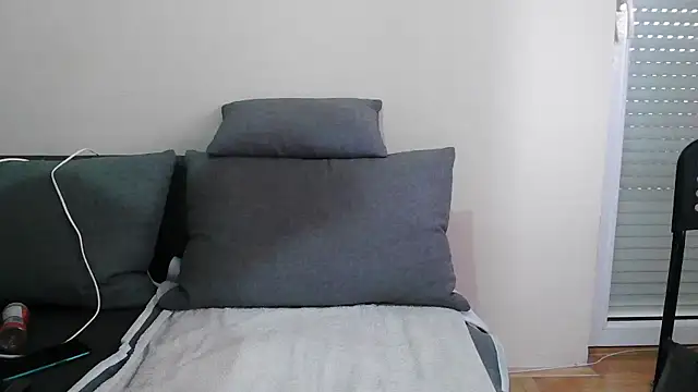 Snapshot of DickStaza chatting on April 2026 12:14:02 PM DickStaza online show from April 2026 12:14:02 PM