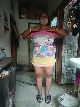 Ivy-09 online show from April 2026 03:28:01 AM