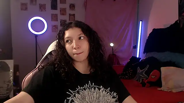Snapshot of AllyDonfort chatting on June 2026 10:57:01 PM AllyDonfort online show from June 2026 10:57:01 PM