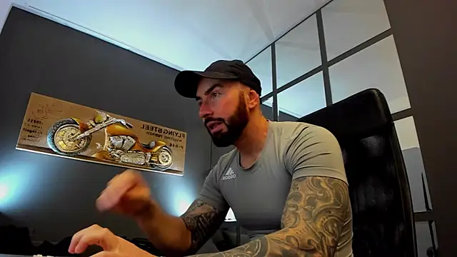 AronGrant online show from January 2025 09:01:02 AM