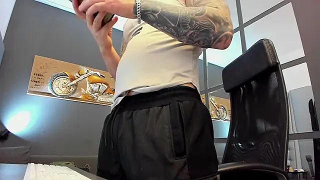 AronGrant online show from February 2025 09:23:01 AM