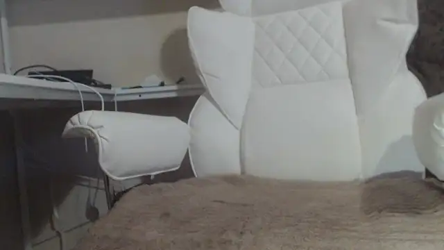 Tecsavy online show from November 2025 04:23:02 AM