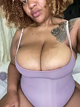 Snapshot of MILL204 chatting on January 2026 01:21:02 AM MILL204 online show from January 2026 01:21:02 AM