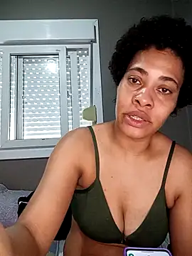 Snapshot of Su_Duarte_1 chatting on November 2025 07:34:02 PM Su Duarte 1 online show from November 2025 07:34:02 PM