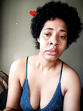 Snapshot of Su_Duarte_1 chatting on December 2025 08:06:02 PM Su Duarte 1 online show from December 2025 08:06:02 PM