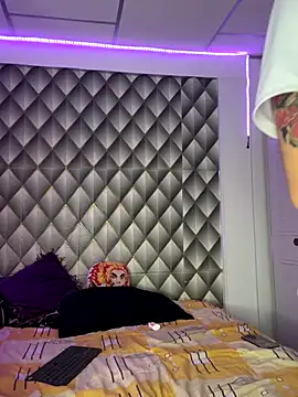 CoupleSwingerLatin online show from October 2025 11:14:02 PM