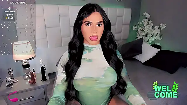 Franciis 4u online show from January 2026 07:35:02 AM