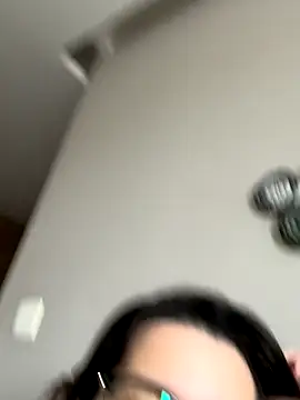 Snapshot of amooraaamoon chatting on November 2025 02:52:02 PM amooraaamoon online show from November 2025 02:52:02 PM