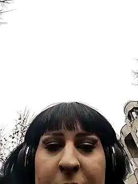 Snapshot of EmmaKrosss chatting on December 2024 01:11:02 PM EmmaKrosss online show from December 2024 01:11:02 PM