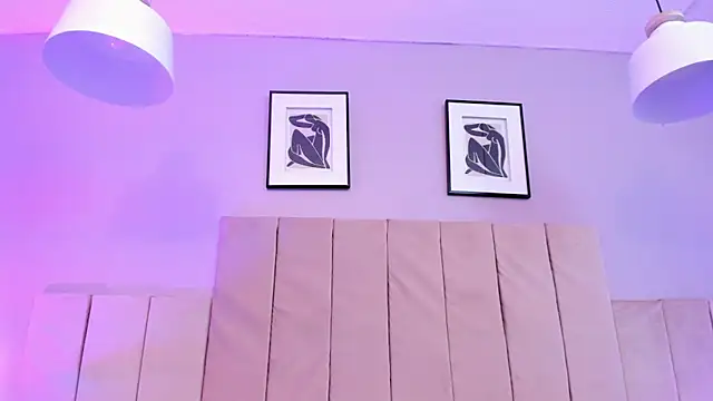 April bowie online show from February 2025 03:30:02 PM