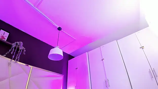 April bowie online show from April 2026 11:28:01 AM