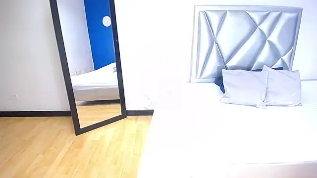 exotic karmella online show from October 2025 09:57:01 PM