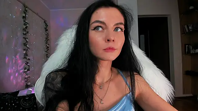 -danae- online show from January 2025 06:33:02 PM