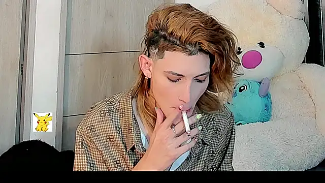 Snapshot of honey_skin chatting on January 2025 08:37:01 PM honey skin online show from January 2025 08:37:01 PM