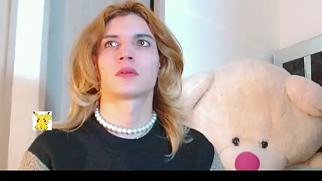 Snapshot of honey_skin chatting on February 2025 08:31:02 PM honey skin online show from February 2025 08:31:02 PM