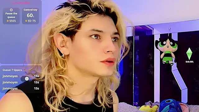 Snapshot of honey_skin chatting on October 2025 04:38:01 PM honey skin online show from October 2025 04:38:01 PM