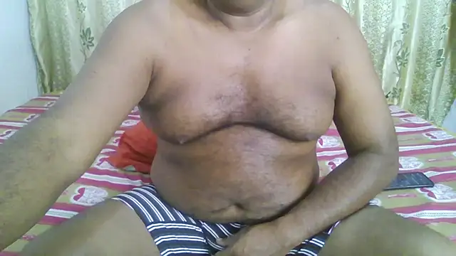 Beargryzzly online show from December 2024 10:02:01 AM