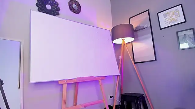 Snapshot of helenaduque_ chatting on January 2026 11:58:02 AM helenaduque online show from January 2026 11:58:02 AM