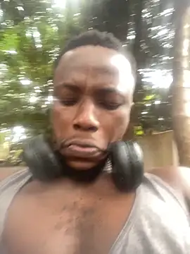 Kwakubaako11 online show from September 2025 08:38:01 AM