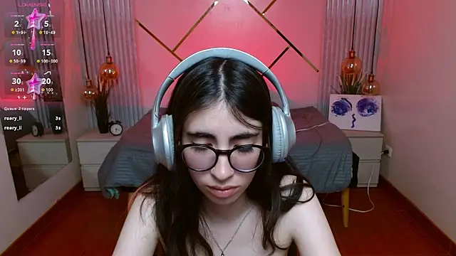 LenaRoses online show from April 2026 08:09:02 PM