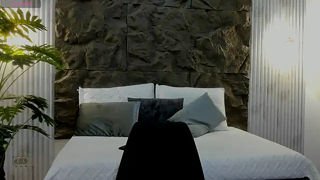 alice greco online show from July 2026 12:20:01 PM