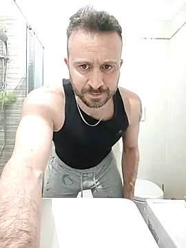 Snapshot of gilera250s chatting on March 2025 04:46:01 PM gilera250s online show from March 2025 04:46:01 PM