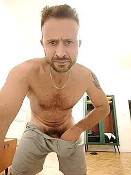 Snapshot of gilera250s chatting on September 2025 08:47:02 PM gilera250s online show from September 2025 08:47:02 PM