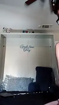 lRainbowBoy online show from February 2026 09:41:01 PM