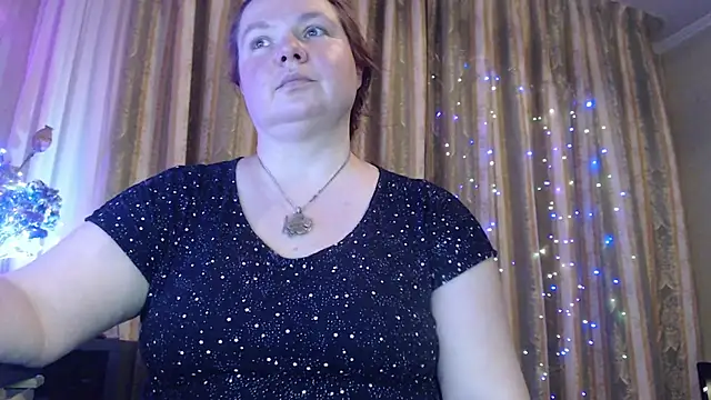 Snapshot of amorelara chatting on June 2026 03:13:01 PM amorelara online show from June 2026 03:13:01 PM