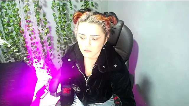 Snapshot of Alaska_atm chatting on December 2024 08:42:02 PM Alaska atm online show from December 2024 08:42:02 PM