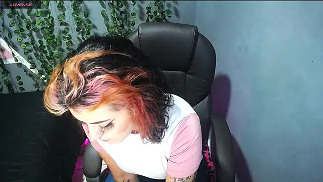 Snapshot of Alaska_atm chatting on December 2024 10:13:01 PM Alaska atm online show from December 2024 10:13:01 PM