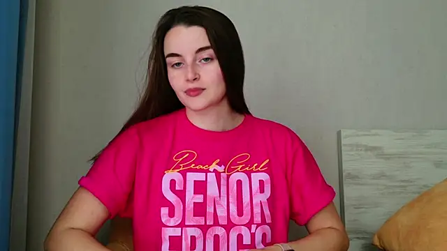 Snapshot of Miss_Arwen chatting on May 2026 05:57:02 AM Miss Arwen online show from May 2026 05:57:02 AM