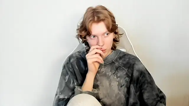 StellaDavis online show from February 2026 08:15:02 AM