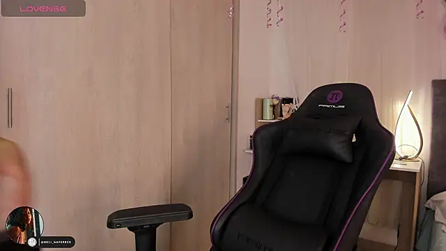 Melina Ferrer1 online show from November 2025 04:03:01 PM