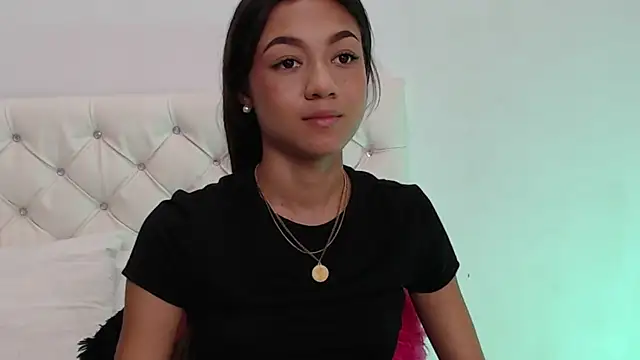 Snapshot of hantonella_ chatting on March 2025 02:56:02 PM hantonella online show from March 2025 02:56:02 PM