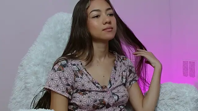 Snapshot of hantonella_ chatting on November 2025 01:26:02 PM hantonella online show from November 2025 01:26:02 PM