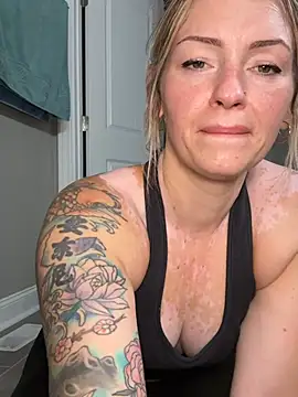 MaggieMayI89 online show from July 2026 11:46:02 AM