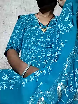 Snapshot of Anushka_Ji chatting on September 2025 04:29:01 PM Anushka Ji online show from September 2025 04:29:01 PM