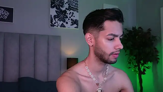 Snapshot of endy_rush chatting on January 2025 12:47:02 PM endy rush online show from January 2025 12:47:02 PM