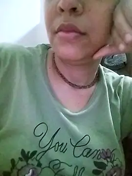 Snapshot of _sonal_sharma chatting on September 2025 06:53:02 PM sonal sharma online show from September 2025 06:53:02 PM