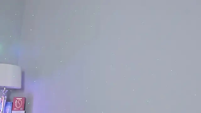 Snapshot of atena_hill chatting on October 2025 07:32:01 PM atena hill online show from October 2025 07:32:01 PM