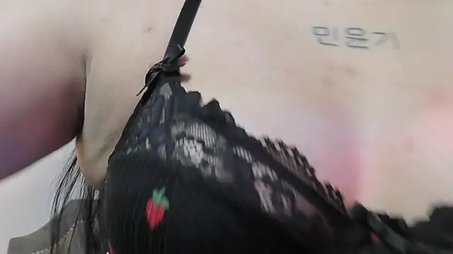 Snapshot of atena_hill chatting on December 2025 07:43:02 PM atena hill online show from December 2025 07:43:02 PM