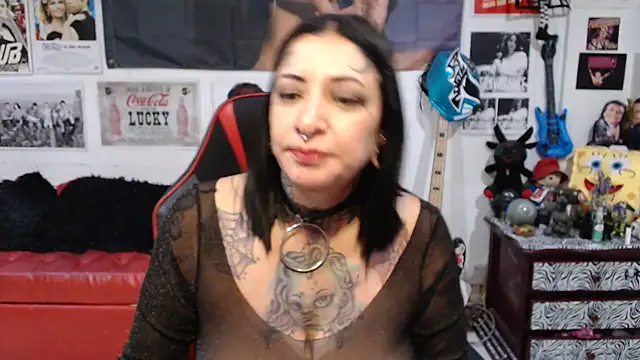 Rollyderolandia666 online show from February 2025 10:03:01 PM