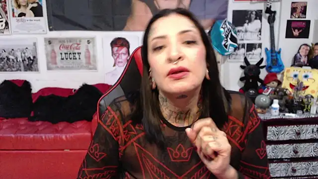 Rollyderolandia666 online show from March 2025 11:39:01 PM