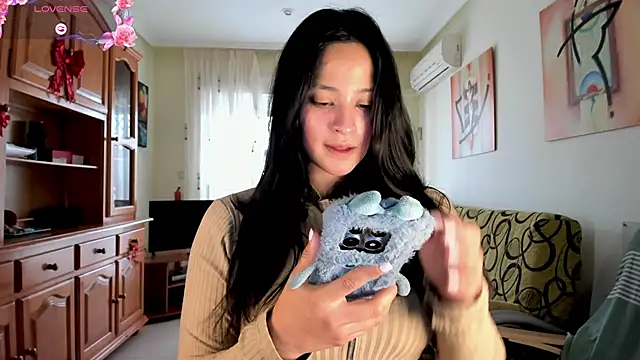 bella apont online show from January 2025 09:48:01 AM