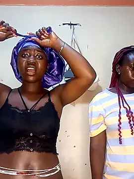 Snapshot of Swit_virgin22 chatting on October 2025 01:57:01 AM Swit virgin22 online show from October 2025 01:57:01 AM