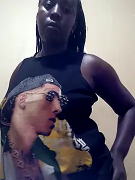 Snapshot of Swit_virgin22 chatting on December 2025 01:20:02 PM Swit virgin22 online show from December 2025 01:20:02 PM