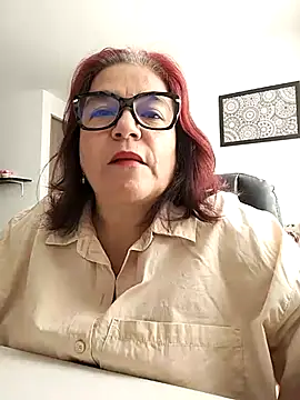 Snapshot of MARIANMILLS__ chatting on March 2025 12:57:02 PM MARIANMILLS   online show from March 2025 12:57:02 PM