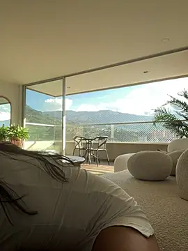 Irish Collins online show from January 2025 09:25:01 PM